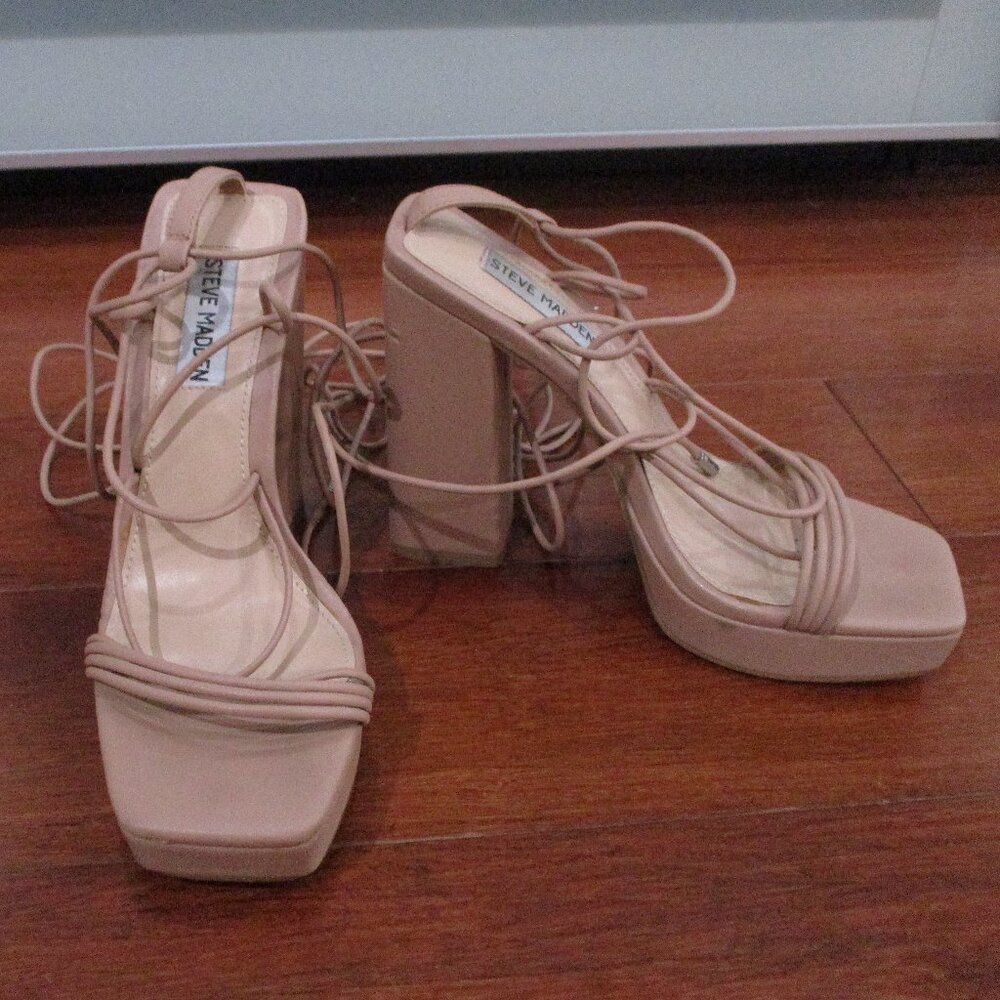 Steve Madden Lace Up Platform Sandals